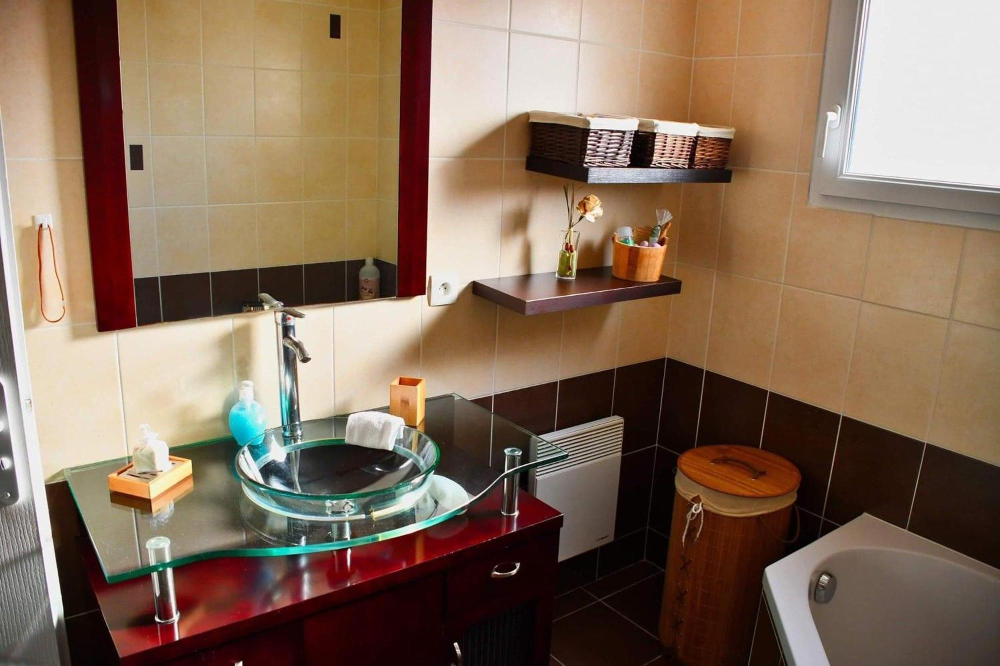 Villa Elegante A Carcassonne Avec Jardin Et Jacuzzi Exterior foto